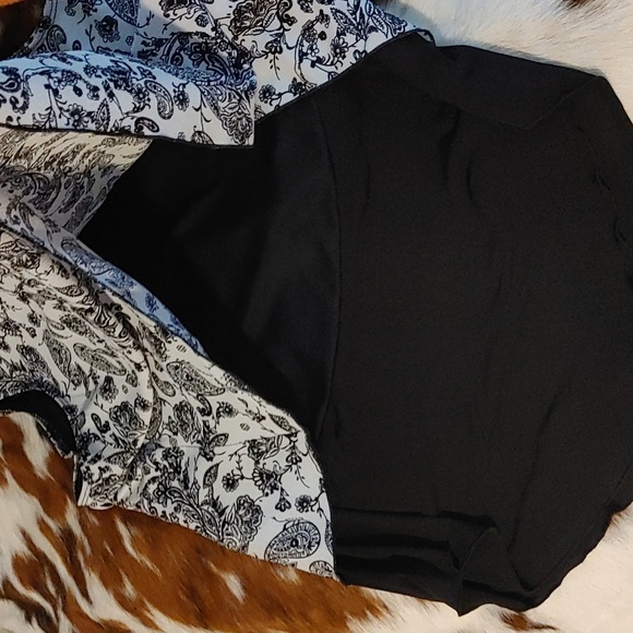 3/$50 Brochure Sleeveless Blouse Sz 3X - Picture 5 of 5